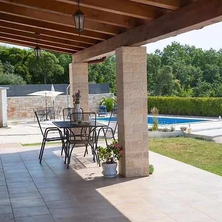 Σπίτι διακοπών In - Istrien 43272 Rovinjsko Selo